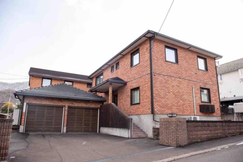 Apartamento Sapporo-Asahigaoka House Exterior foto
